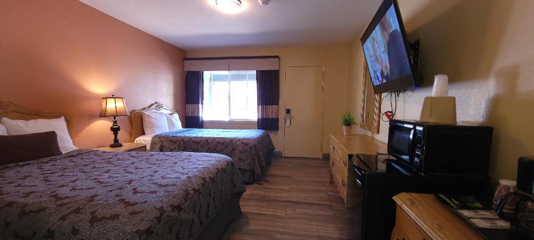 لوسيرني Lakeview Inn المظهر الخارجي الصورة
