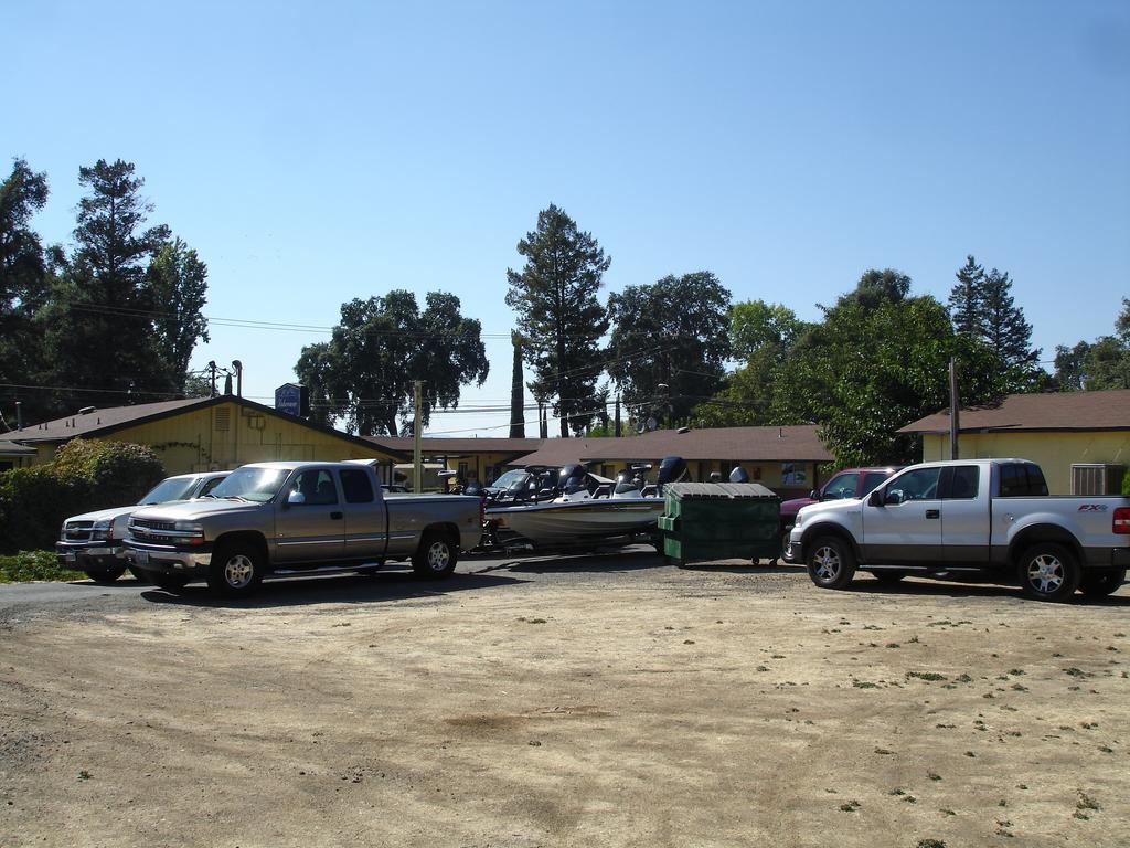 لوسيرني Lakeview Inn المظهر الخارجي الصورة