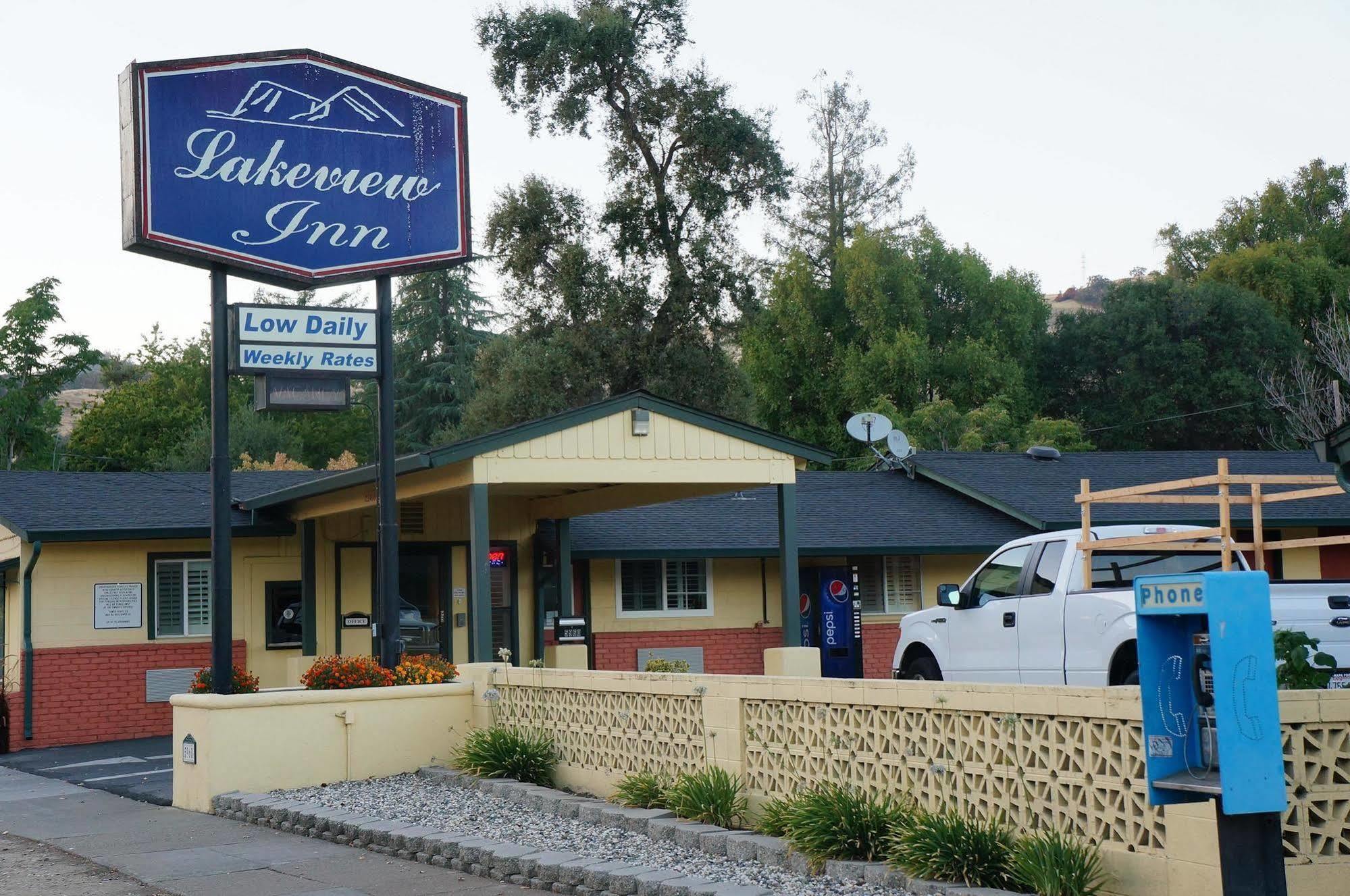 لوسيرني Lakeview Inn المظهر الخارجي الصورة